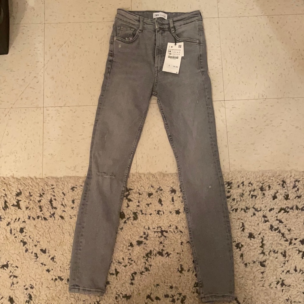 Brand new Zara gray high waisted jeans